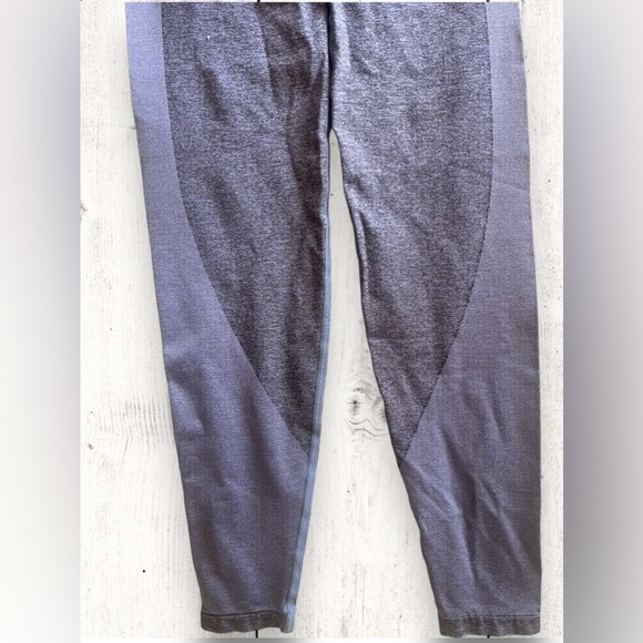 Victoria's Secret PINK Active Seamless Blue Tight Workout Leggings Size Small - Picture 4 of 7